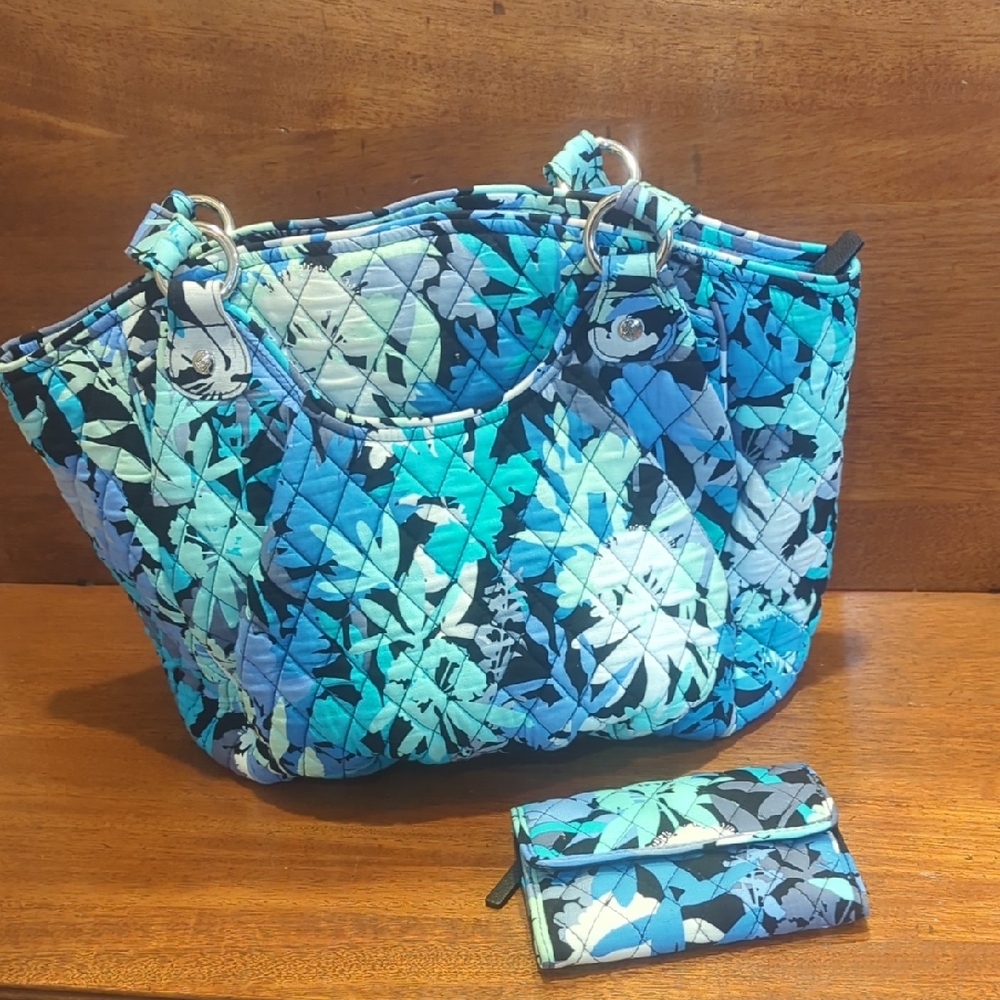 2 Vera Bradley Camofloral pattern - Quilted Shoulder Bag And Matching Wallet